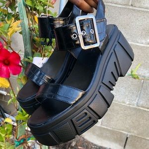 Black Platform Sandals